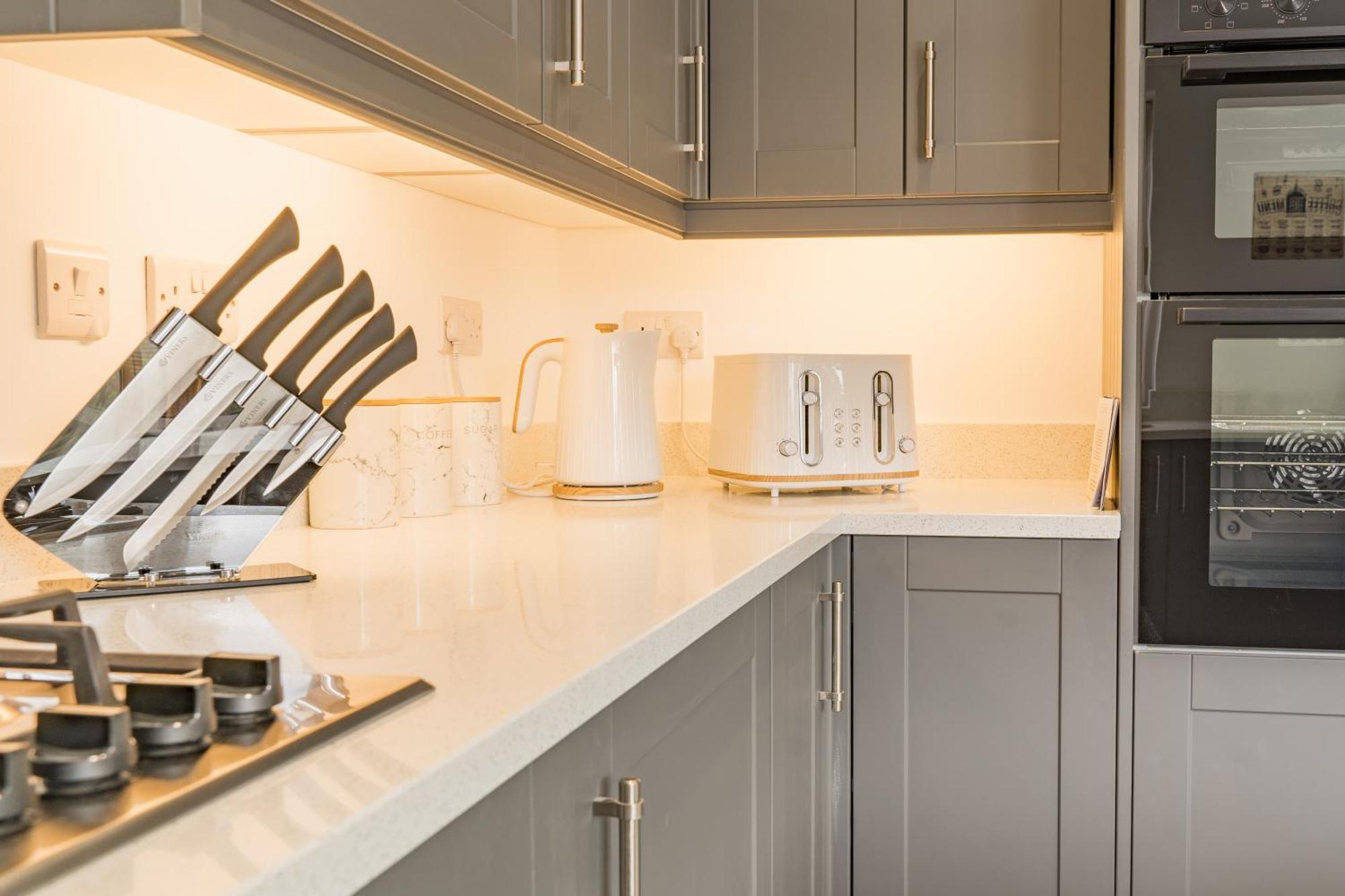 Beautifully Done 5 Bed Barn Conversion In Heswall - Sleeps Up To 10 외부 사진