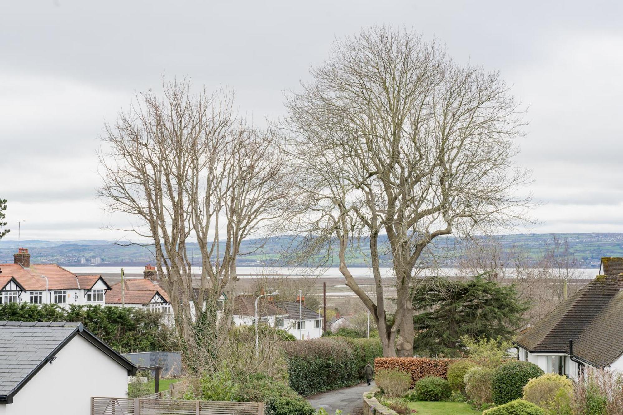 Beautifully Done 5 Bed Barn Conversion In Heswall - Sleeps Up To 10 외부 사진