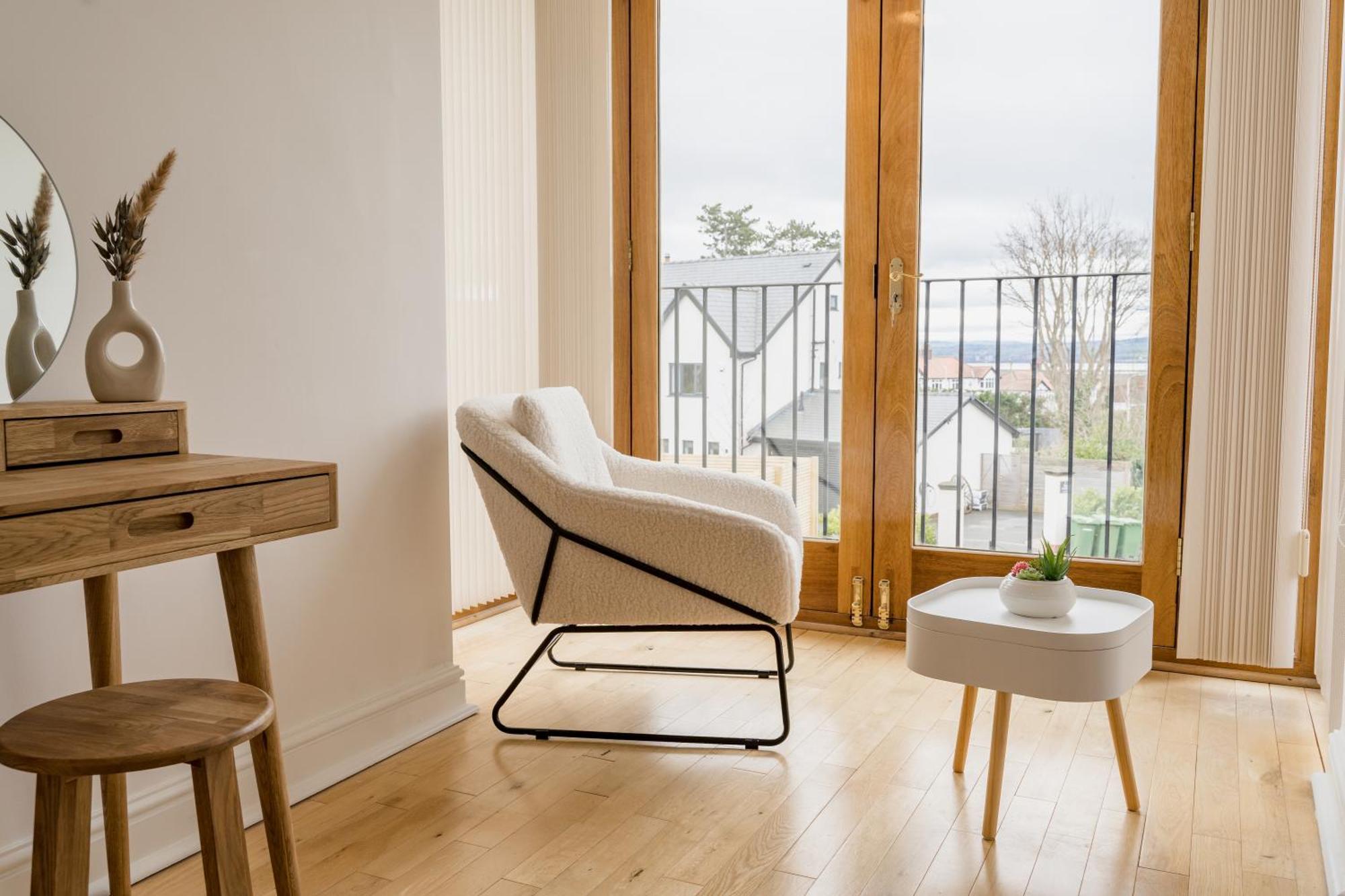 Beautifully Done 5 Bed Barn Conversion In Heswall - Sleeps Up To 10 외부 사진
